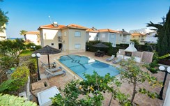 Villa Pecan